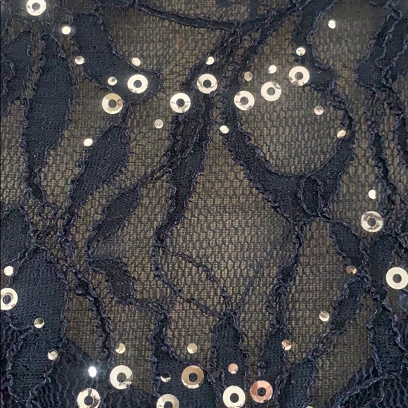 Dress - Picture 3 of 9